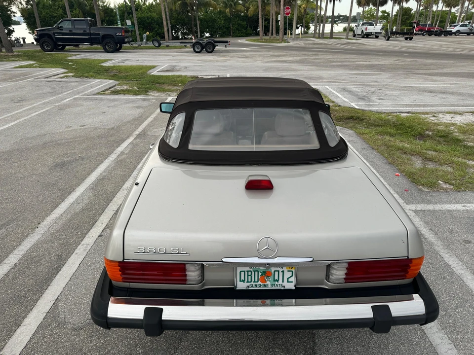 1985 Mercedes-Benz R107 SL-Class - Image 26 of 31