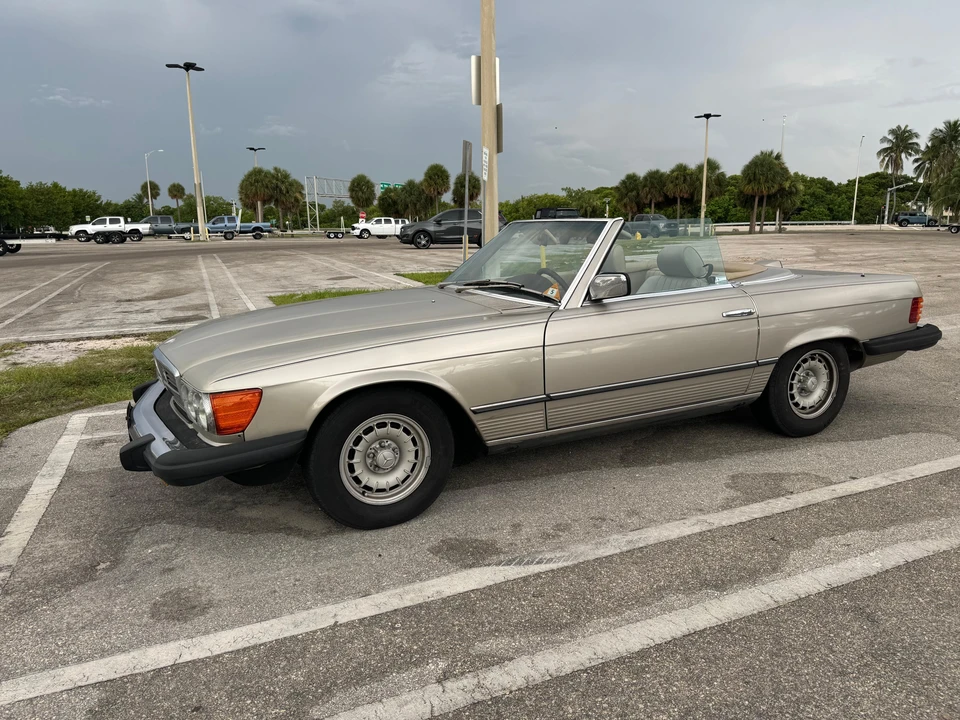 1985 Mercedes-Benz R107 SL-Class - Image 21 of 31