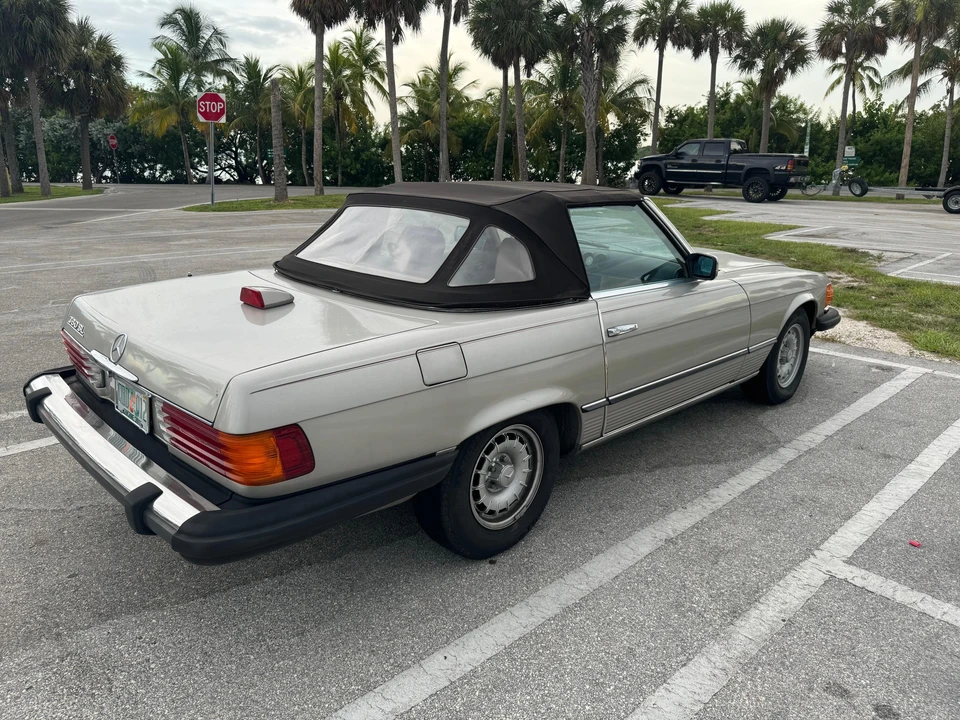 1985 Mercedes-Benz R107 SL-Class - Image 29 of 31