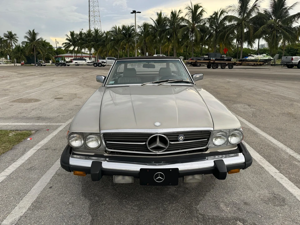 1985 Mercedes-Benz R107 SL-Class - Image 18 of 31