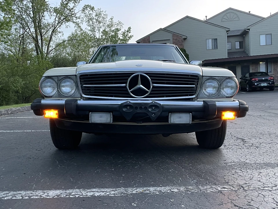 1985 Mercedes-Benz R107 SL-Class - Image 6 of 23