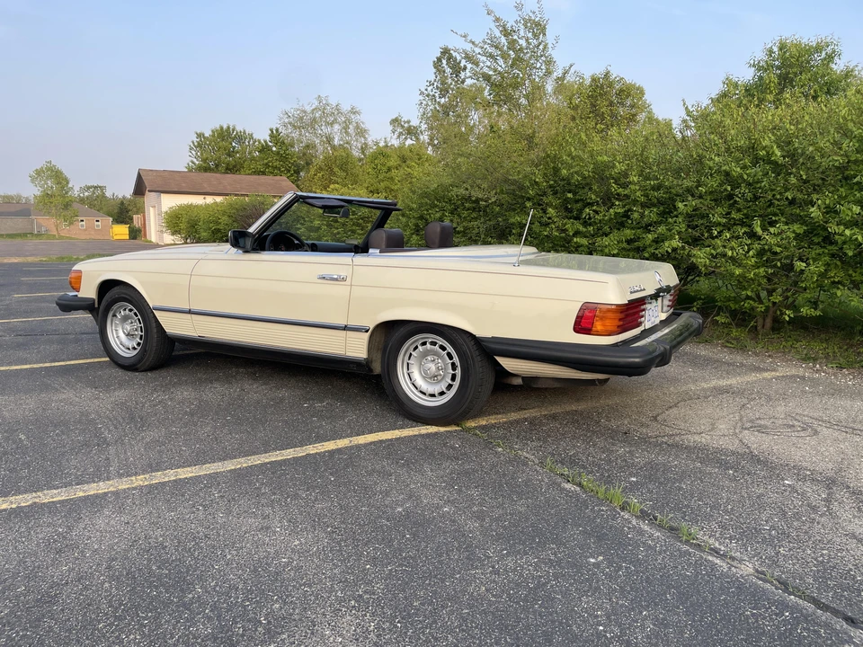 1985 Mercedes-Benz R107 SL-Class - Image 15 of 23