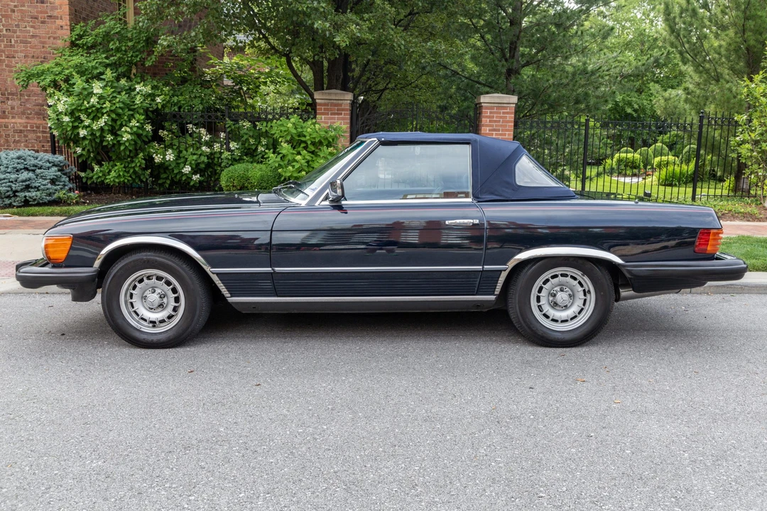1985 Mercedes-Benz R107 SL-Class - Image 13 of 31