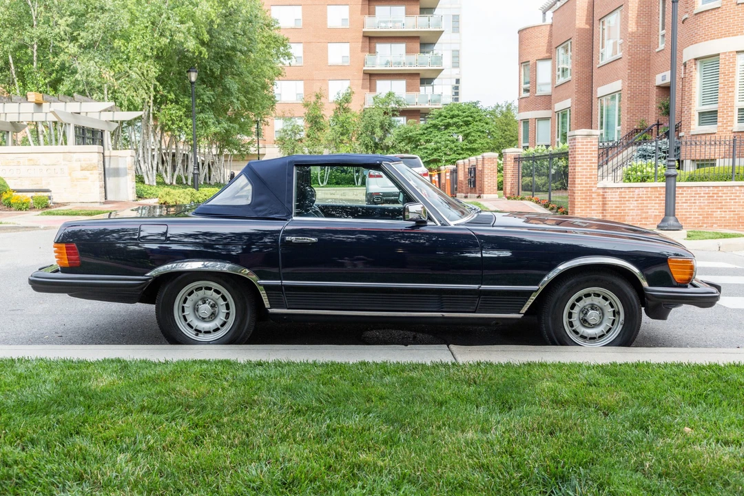 1985 Mercedes-Benz R107 SL-Class - Image 9 of 31