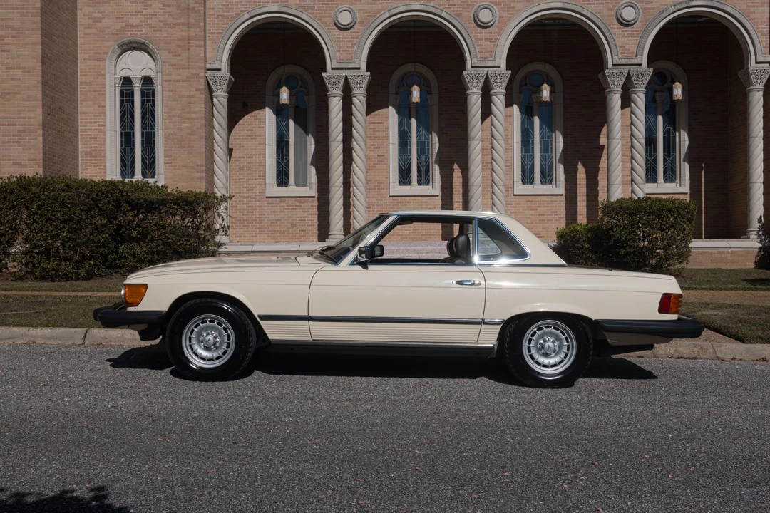 1985 Mercedes-Benz R107 SL-Class - Image 3 of 31