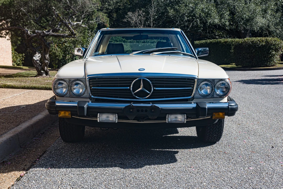 1985 Mercedes-Benz R107 SL-Class - Image 9 of 31