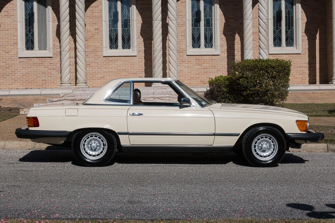 1985 Mercedes-Benz R107 SL-Class - Image 7 of 31