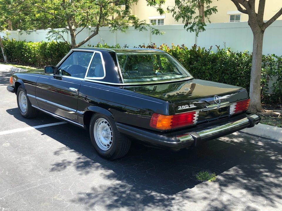 1985 Mercedes-Benz R107 SL-Class - Image 27 of 31