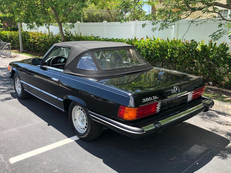 1985 Mercedes-Benz R107 SL-Class - Image 26 of 31