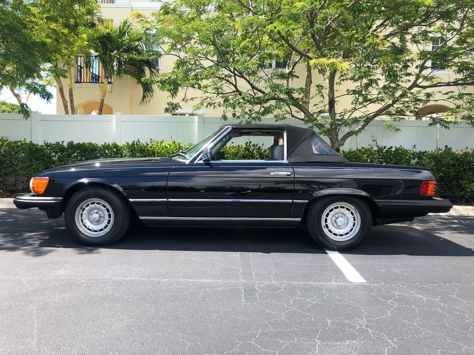 1985 Mercedes-Benz R107 SL-Class - Image 21 of 31