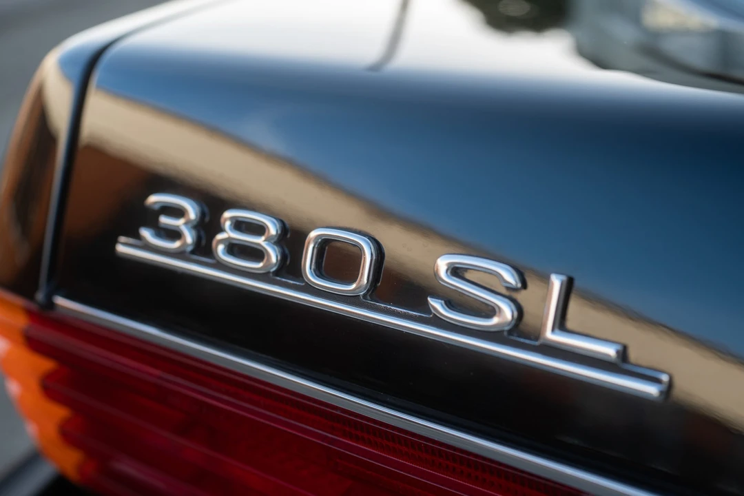 1985 Mercedes-Benz R107 SL-Class - Image 23 of 31