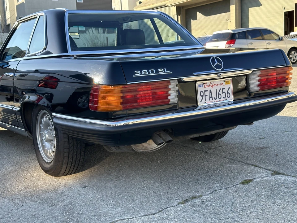 1985 Mercedes-Benz R107 SL-Class - Image 16 of 31