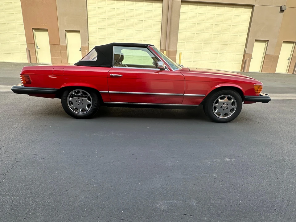 1985 Mercedes-Benz R107 SL-Class - Image 12 of 31
