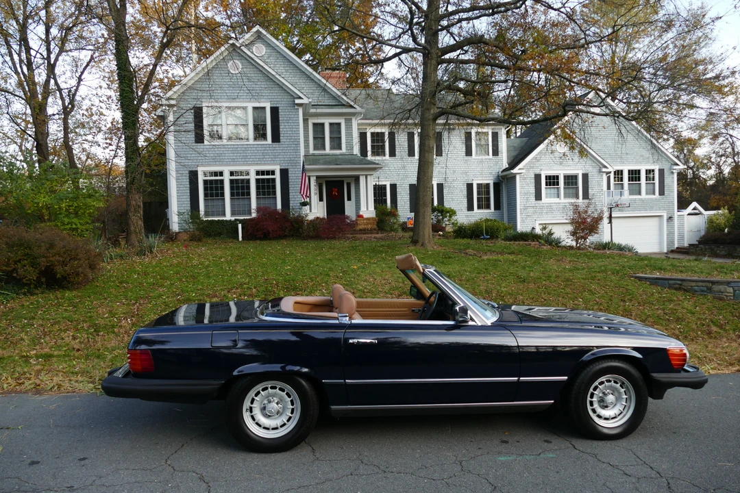 1985 Mercedes-Benz R107 SL-Class - Image 3 of 31