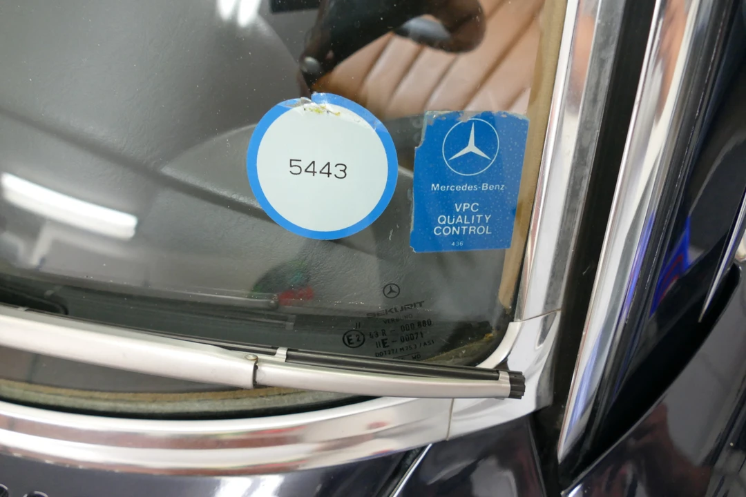 1985 Mercedes-Benz R107 SL-Class - Image 14 of 31
