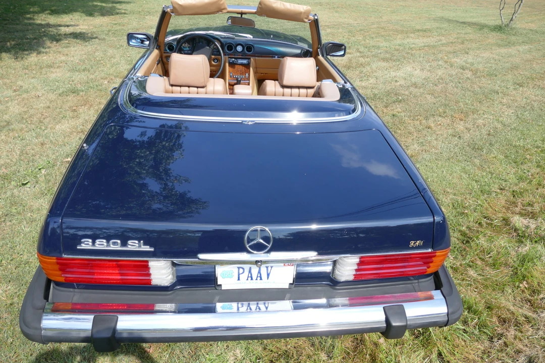 1985 Mercedes-Benz R107 SL-Class - Image 7 of 31