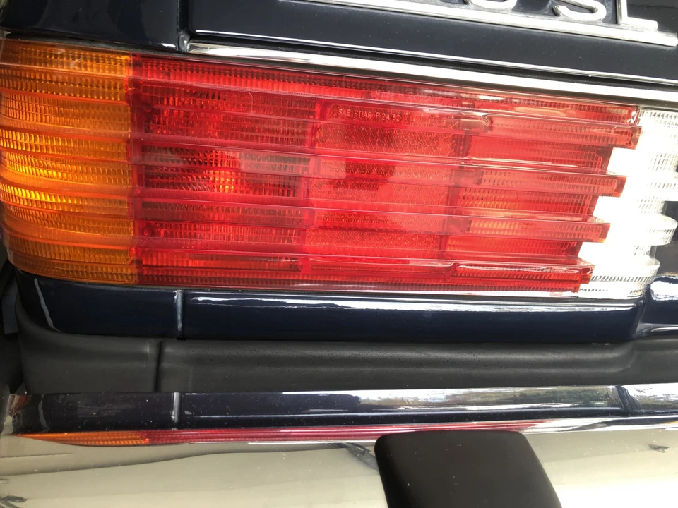 1985 Mercedes-Benz R107 SL-Class - Image 18 of 31