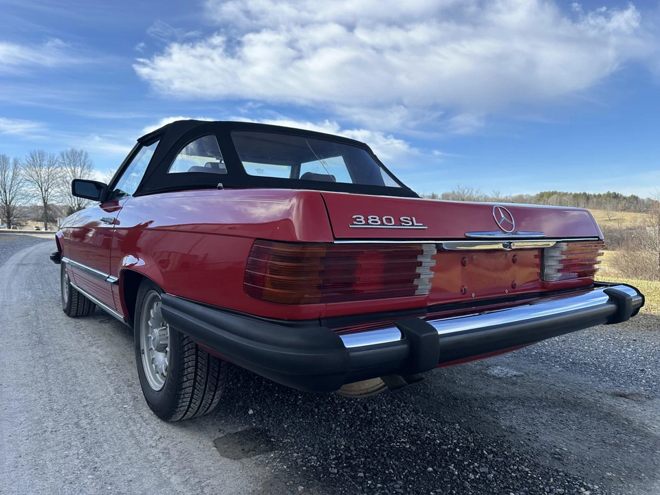 1985 Mercedes-Benz R107 SL-Class - Image 18 of 31