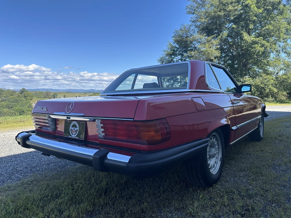 1985 Mercedes-Benz R107 SL-Class - Image 12 of 31