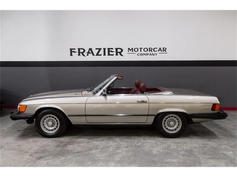 1985 Mercedes-Benz R107 SL-Class - Image 2 of 31