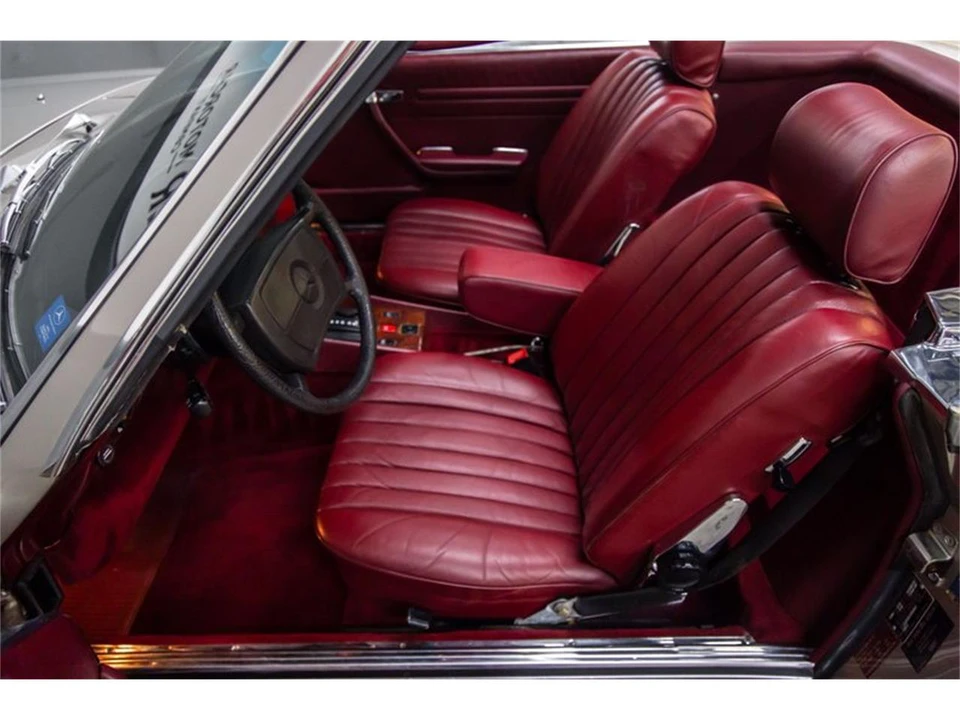 1985 Mercedes-Benz R107 SL-Class - Image 30 of 31