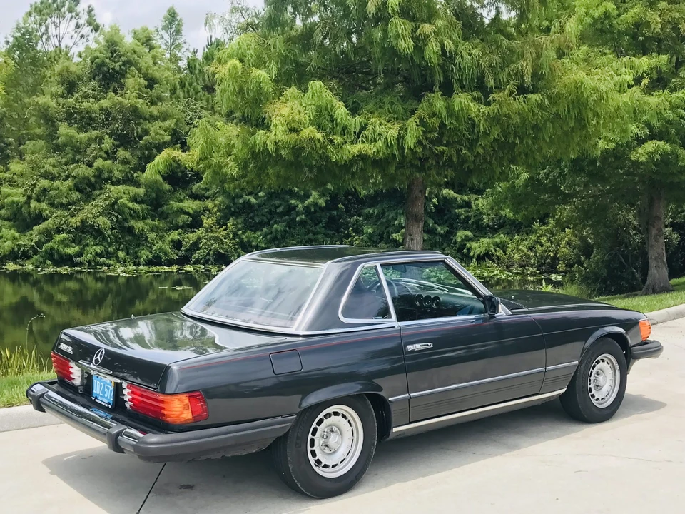 1985 Mercedes-Benz R107 SL-Class - Image 20 of 31