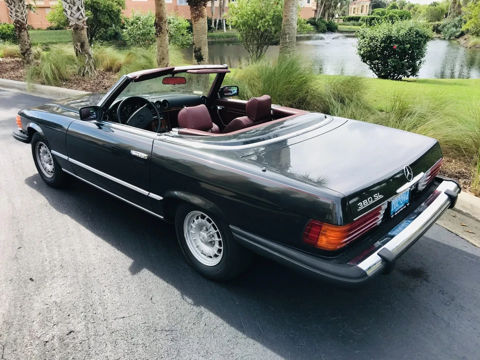 1985 Mercedes-Benz R107 SL-Class - Image 6 of 31