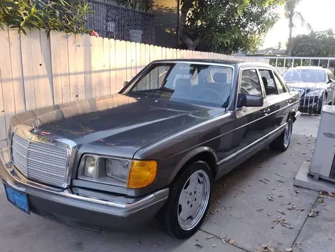 1985 Mercedes-Benz 500 SEL Ambassador Edition