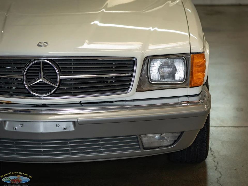 1985 Mercedes-Benz W126 S-Class Sedan - Image 16 of 31