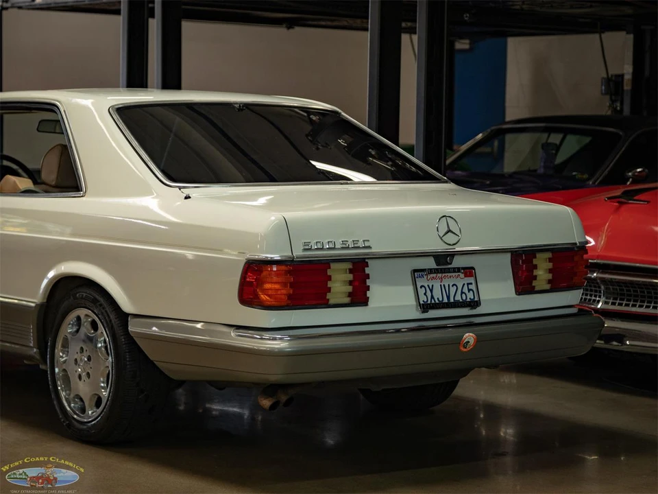 1985 Mercedes-Benz W126 S-Class Sedan - Image 23 of 31