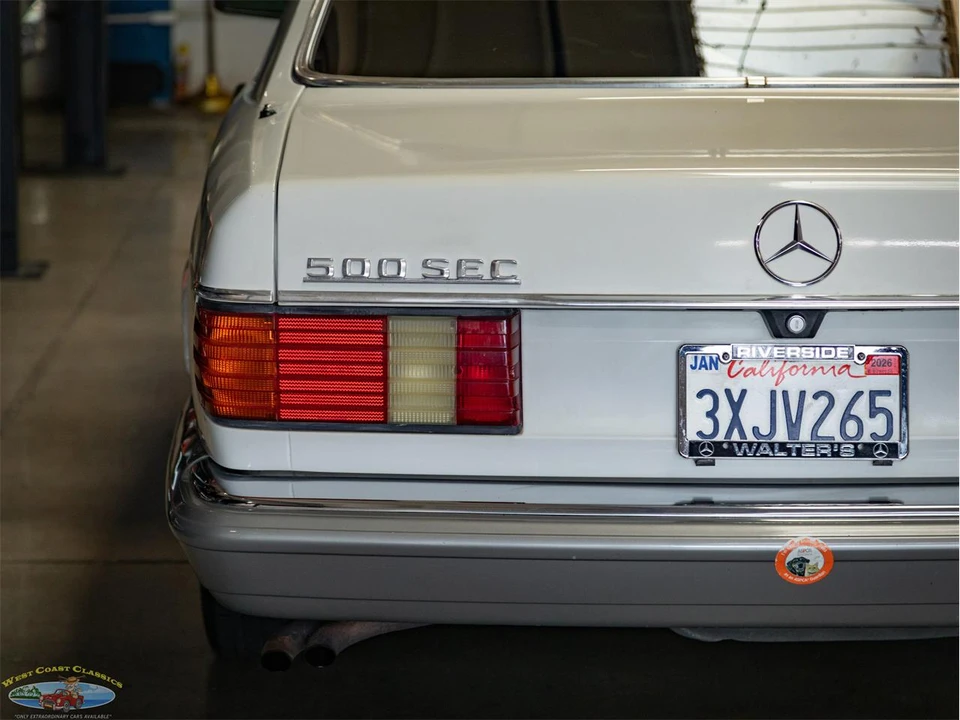 1985 Mercedes-Benz W126 S-Class Sedan - Image 18 of 31