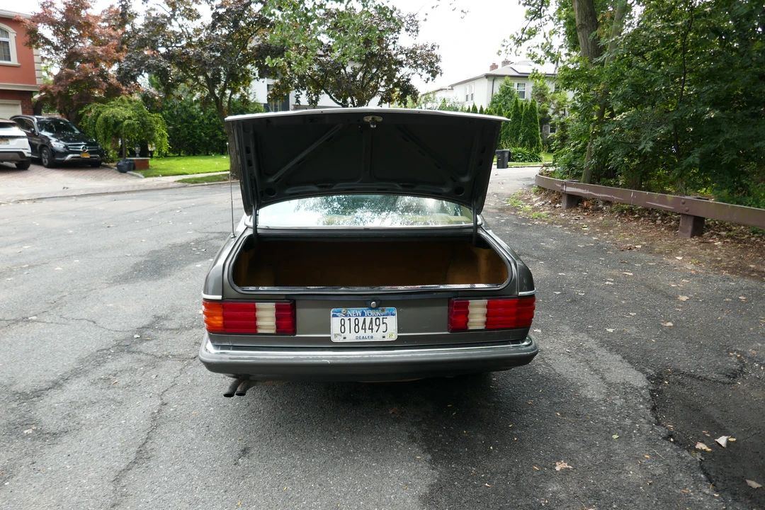 1985 Mercedes-Benz C126 S-Class Coupe - Image 31 of 31
