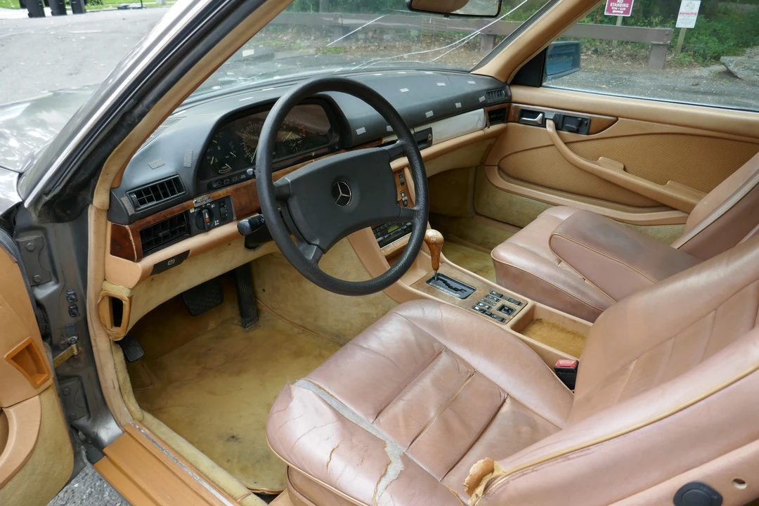 1985 Mercedes-Benz C126 S-Class Coupe - Image 14 of 31