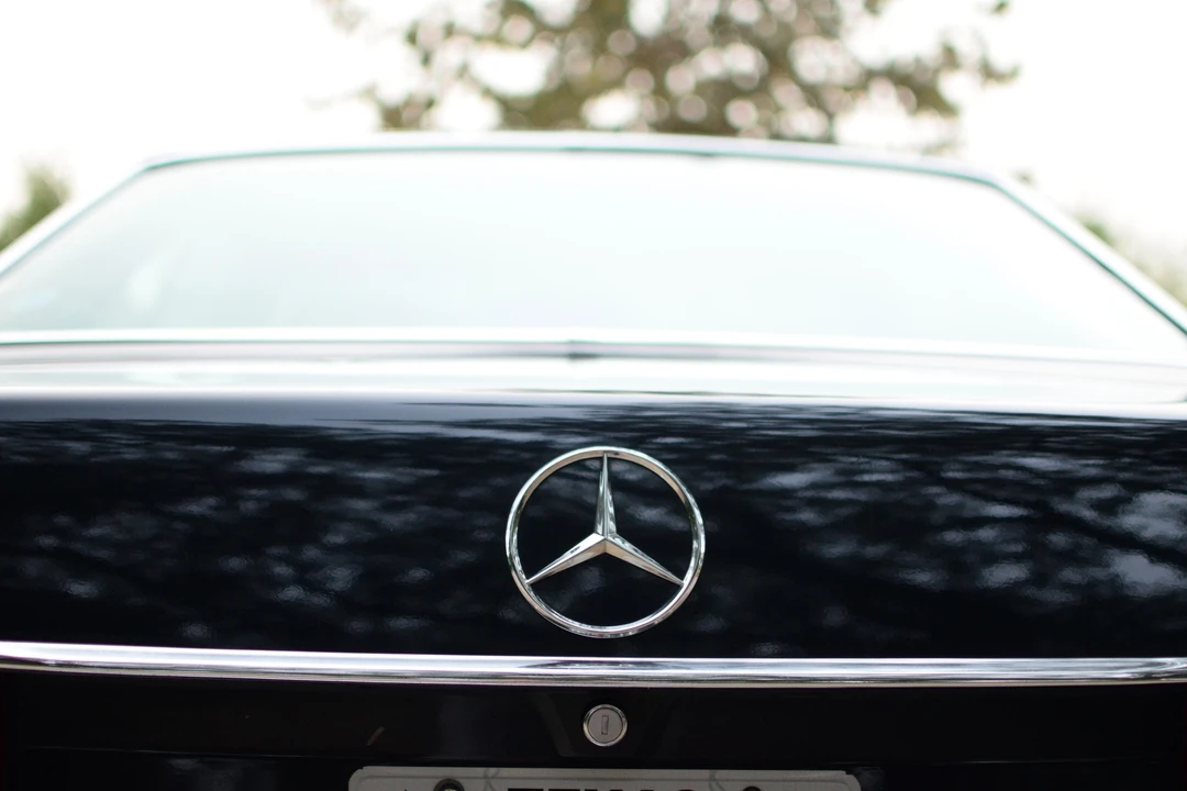 1985 Mercedes-Benz C126 S-Class Coupe - Image 13 of 31