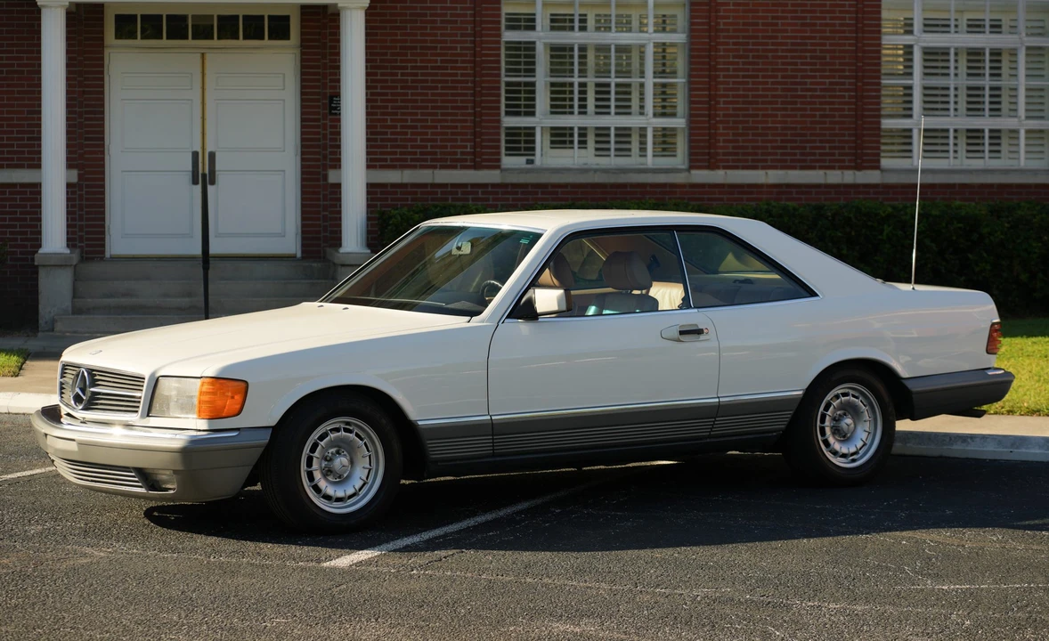 1985 Mercedes-Benz C126 S-Class Coupe - Image 11 of 31