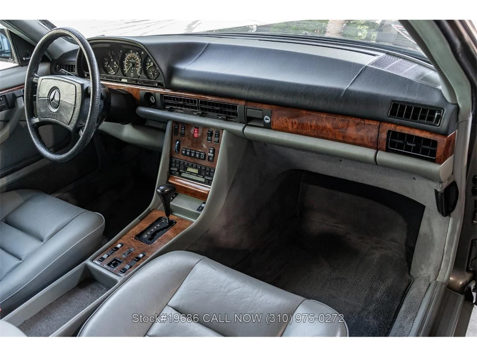 1985 Mercedes-Benz C126 S-Class Coupe - Image 25 of 31