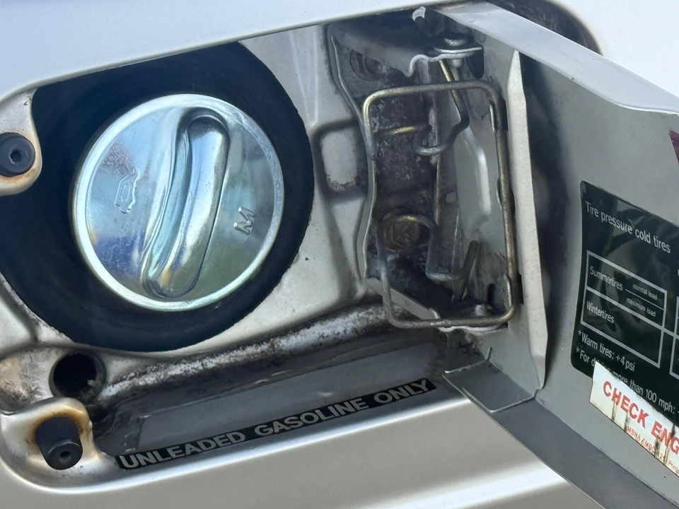 1985 Mercedes-Benz C126 S-Class Coupe - Image 27 of 31