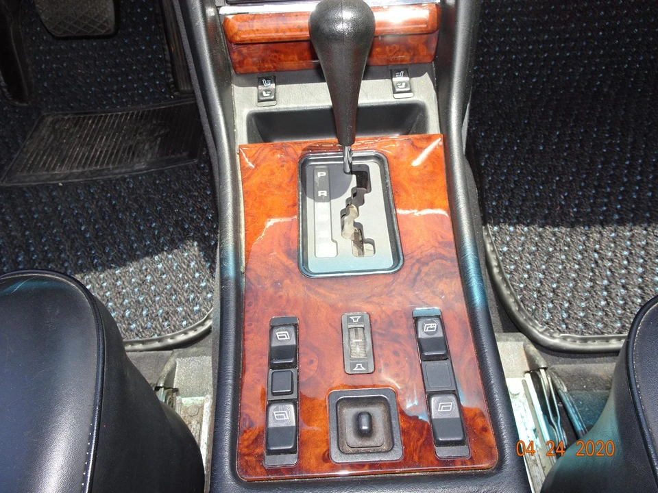 1985 Mercedes-Benz C126 S-Class Coupe - Image 30 of 31