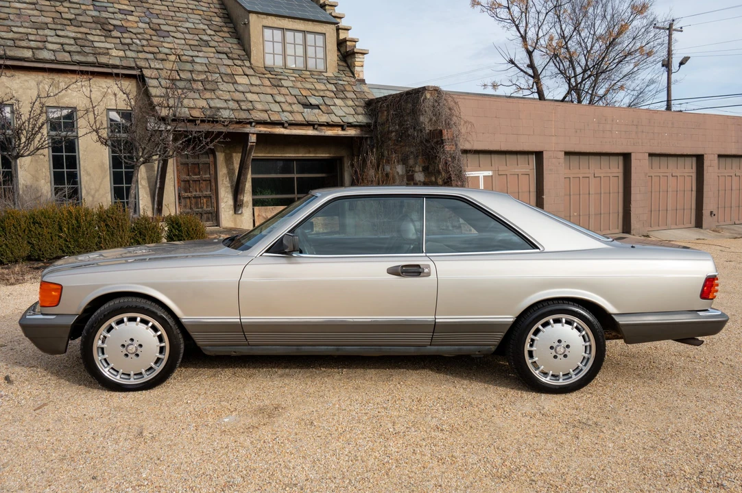 1985 Mercedes-Benz C126 S-Class Coupe - Image 10 of 31