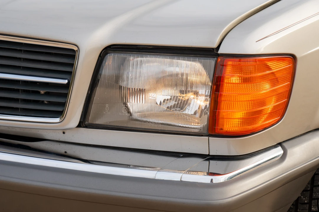 1985 Mercedes-Benz C126 S-Class Coupe - Image 11 of 31