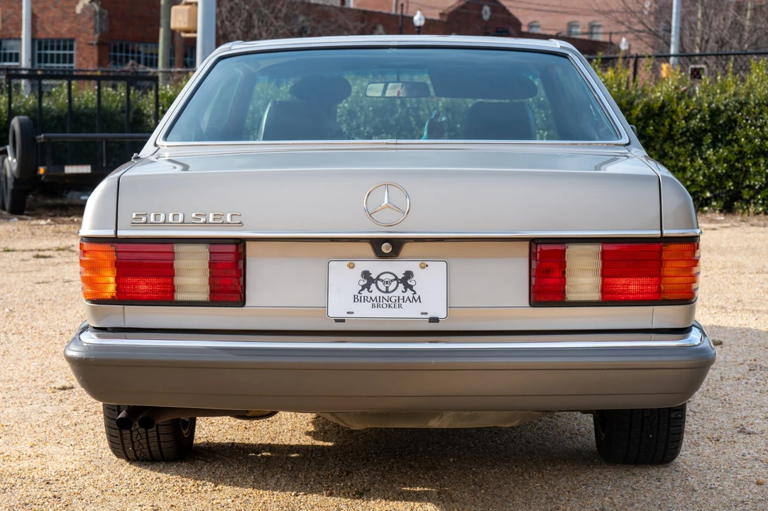 1985 Mercedes-Benz C126 S-Class Coupe - Image 8 of 31