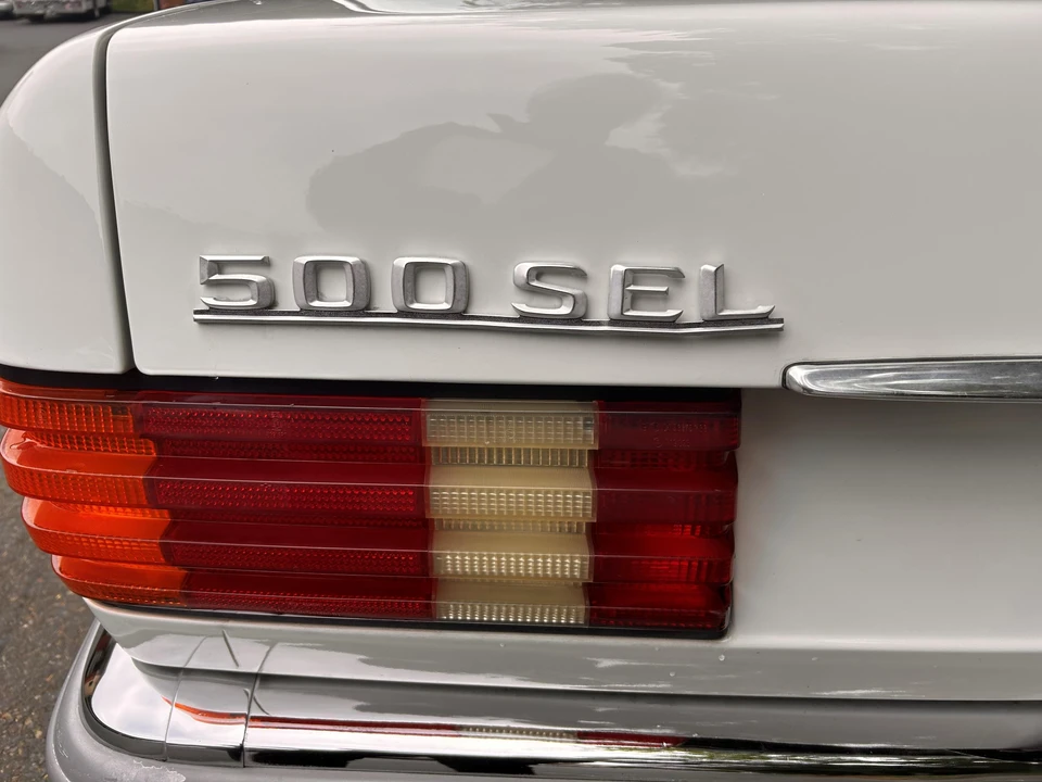 1985 Mercedes-Benz W126 S-Class Sedan - Image 15 of 31