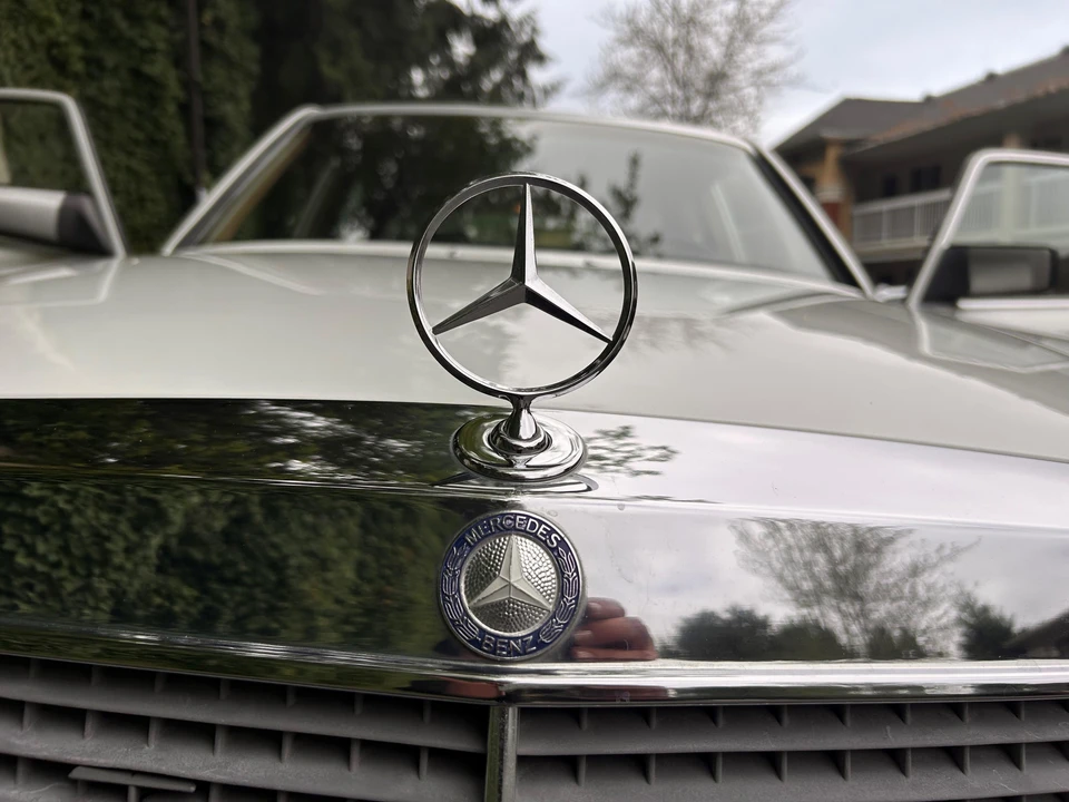 1985 Mercedes-Benz W126 S-Class Sedan - Image 9 of 31