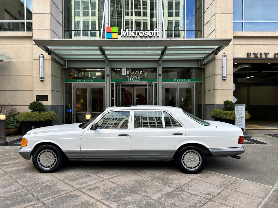 1985 Mercedes-Benz W126 S-Class Sedan - Image 6 of 31