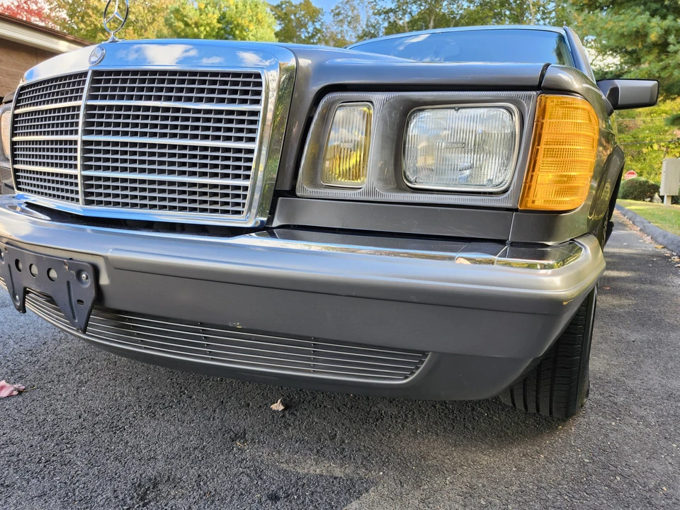 1985 Mercedes-Benz W126 S-Class Sedan - Image 19 of 31