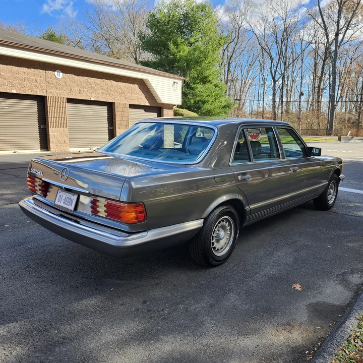 1985 Mercedes-Benz W126 S-Class Sedan - Image 9 of 31