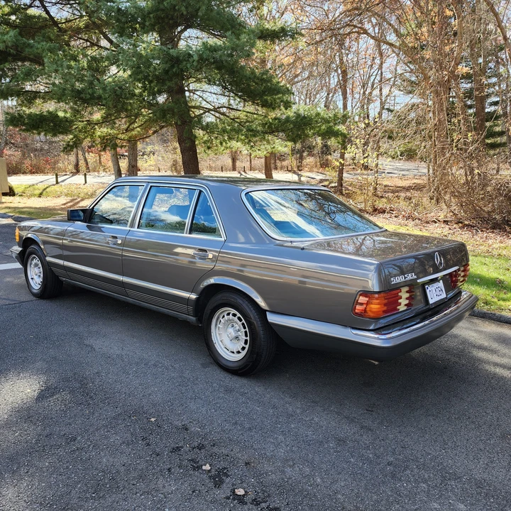 1985 Mercedes-Benz W126 S-Class Sedan - Image 14 of 31