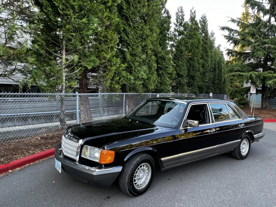1985 Mercedes-Benz W126 S-Class Sedan - Image 11 of 31