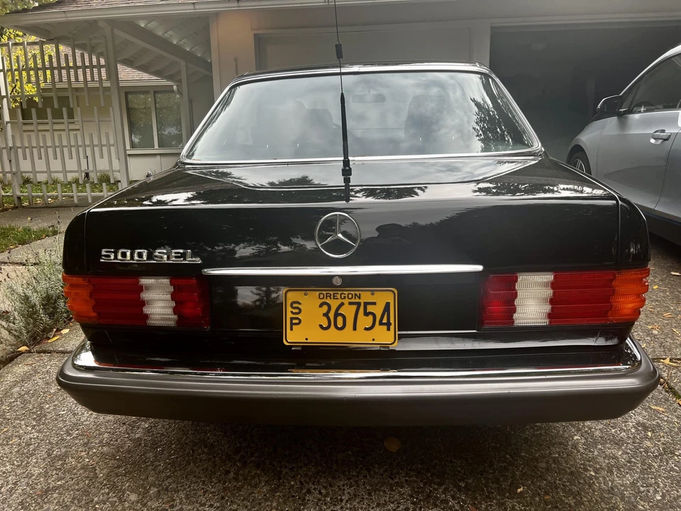 1985 Mercedes-Benz W126 S-Class Sedan - Image 15 of 31