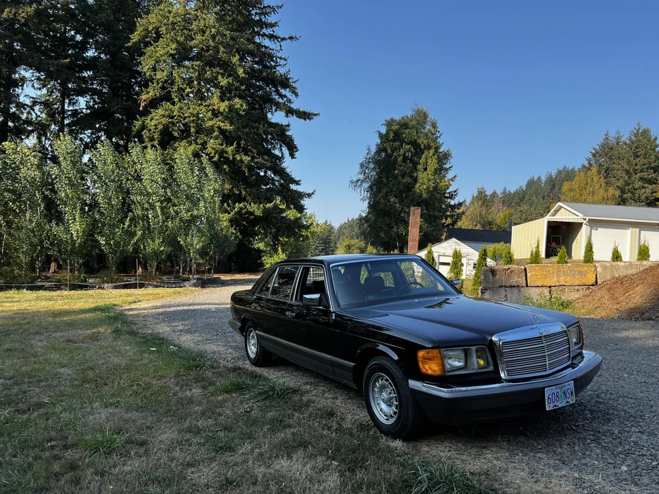 1985 Mercedes-Benz W126 S-Class Sedan - Image 19 of 31